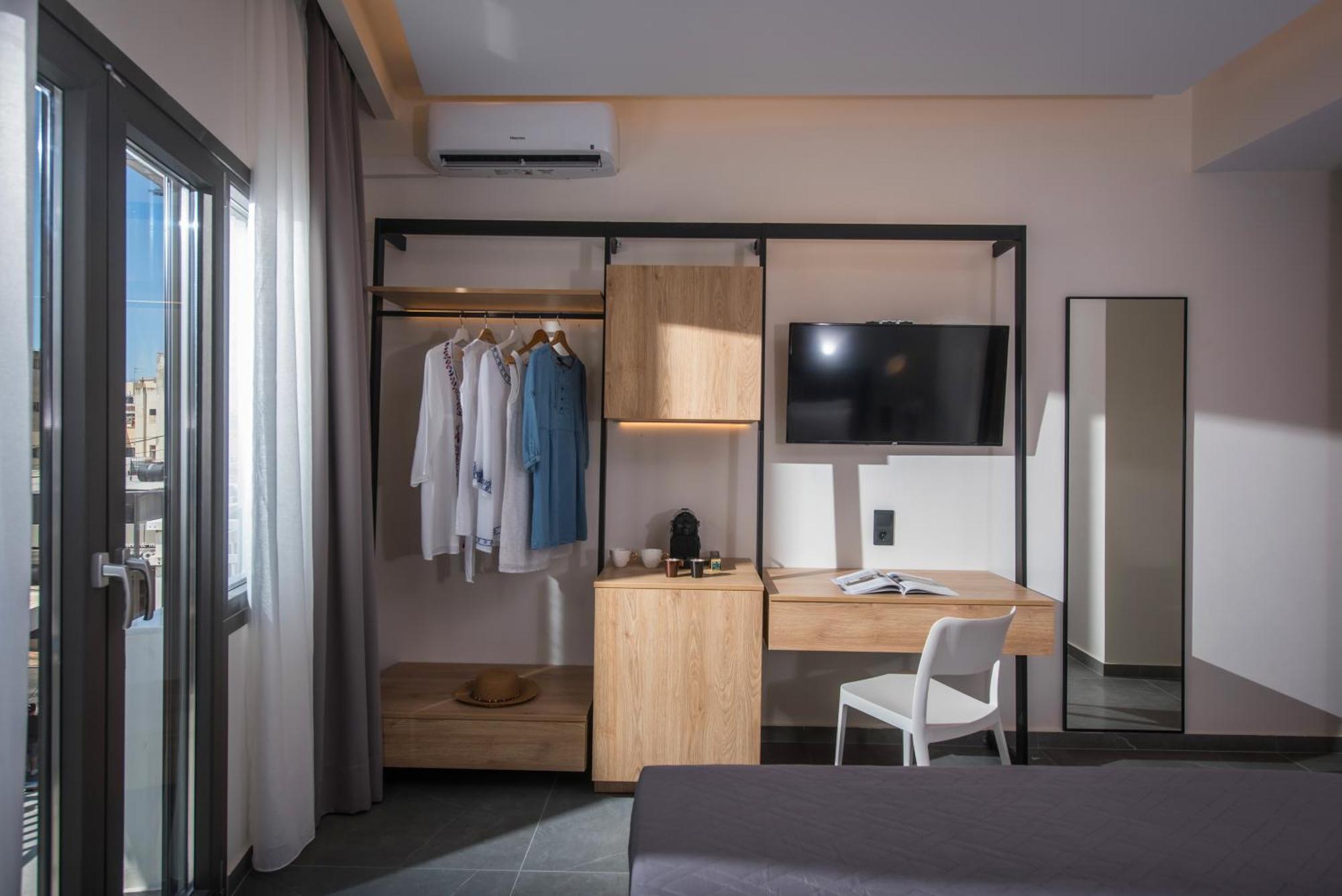 King's Blue , Superior Living Appartement *